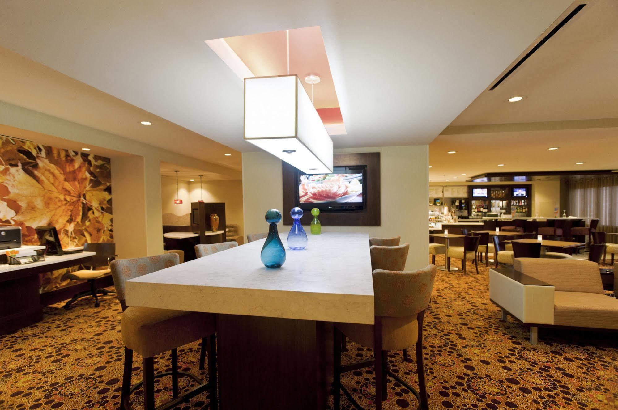 Fairfield Inn & Suites By Marriott Albany Airport Exterior foto
